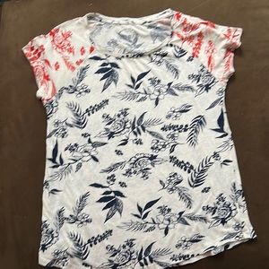 5/$25 Lucky Floral Print Tee